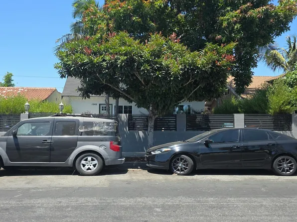 1245 W 39th St, Los Angeles, CA 90037