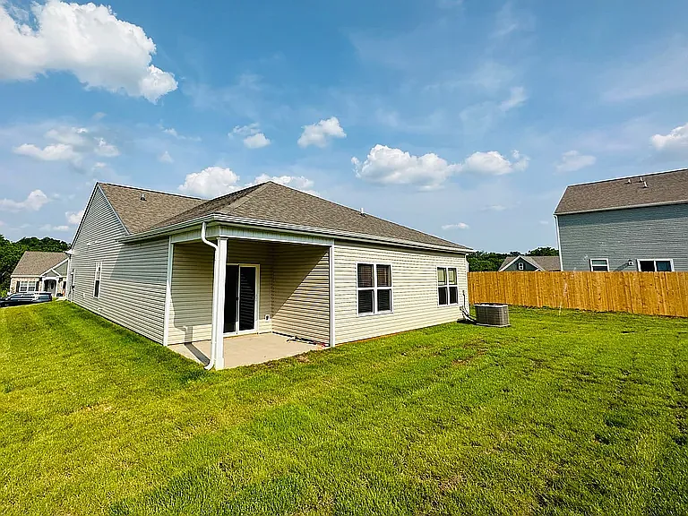 2467 Stream View Ln — Photo 10