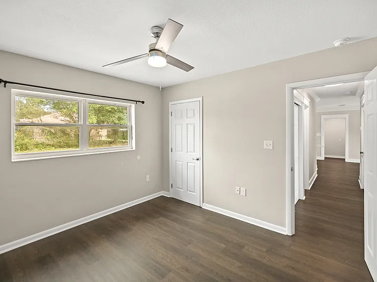 200 Spencer Dr — Photo 29