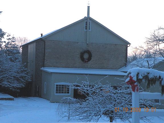 Barn in winter