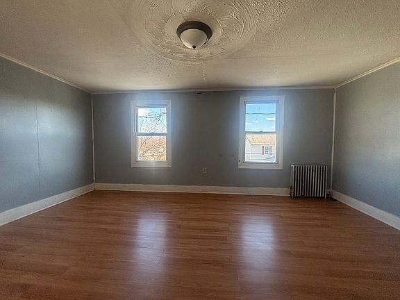 4th image of 51 Barney St