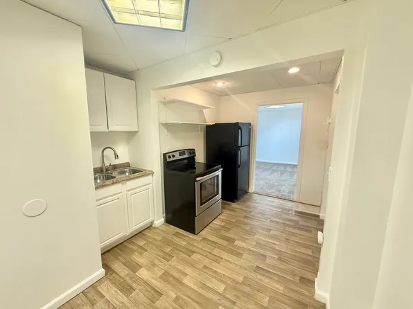 287 2nd Ave #2F, Troy, NY 12182