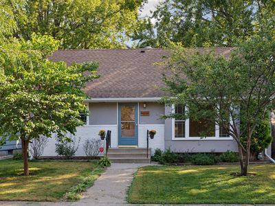 4215 16th Ave S, Minneapolis, MN, 55407