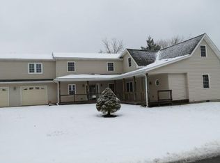 8908 W Hemingway St, Yorktown, IN 47396