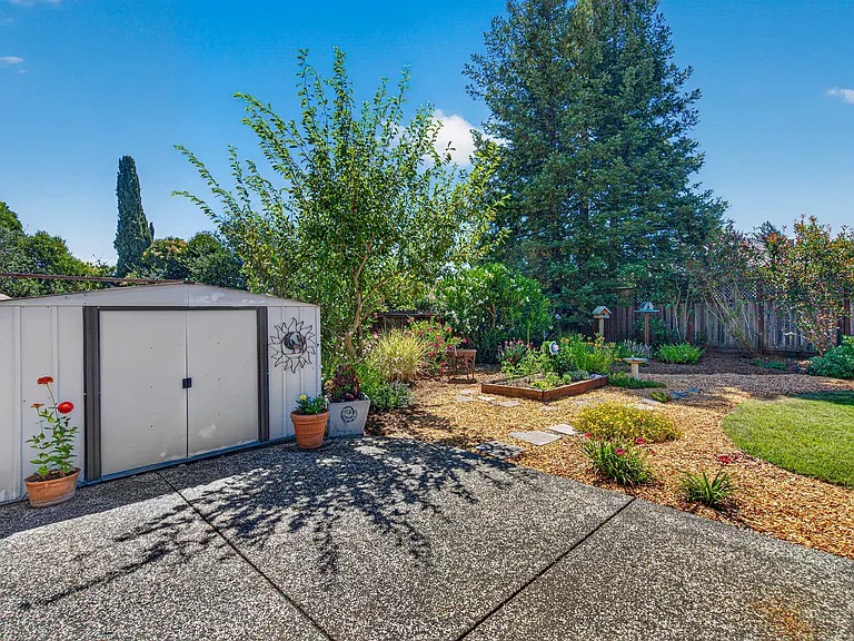 2020 Rivera Dr — Photo 41