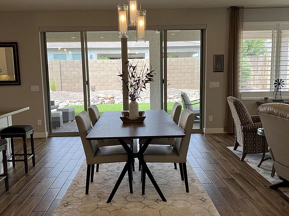4th image of 1432 W McCowan Ln