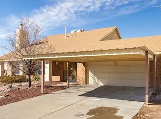 10401 La Paz Dr NW, Albuquerque, NM 87114