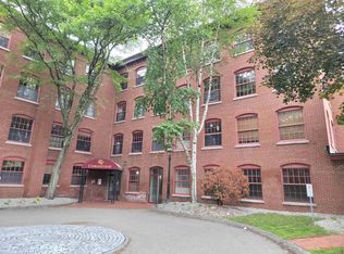 335 Cypress St APT 1P, Manchester, NH 03103