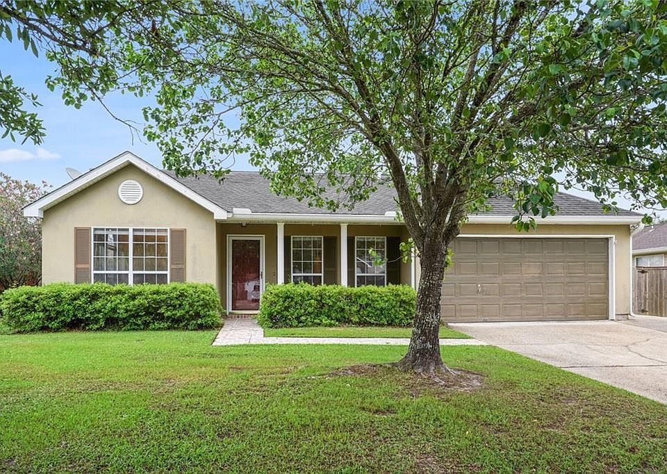 1st image of 974 Valerie Dr