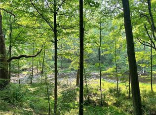 Owl Hollow Way, Riegelsville, PA 18077