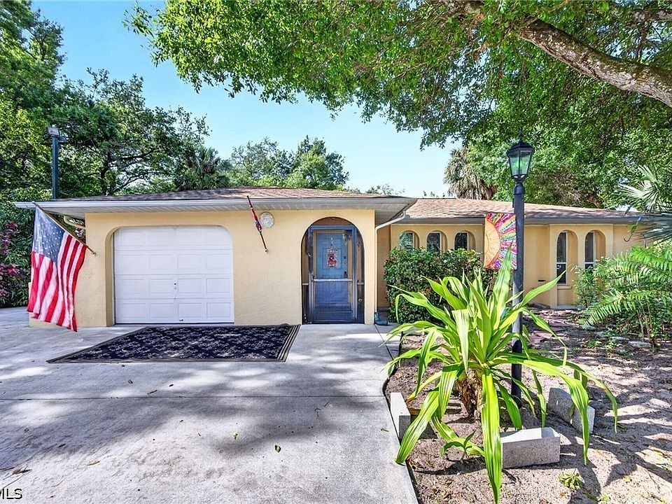 1st image of 339 W Mariana Ave