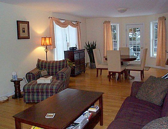 From Living Room into Breakfast Area