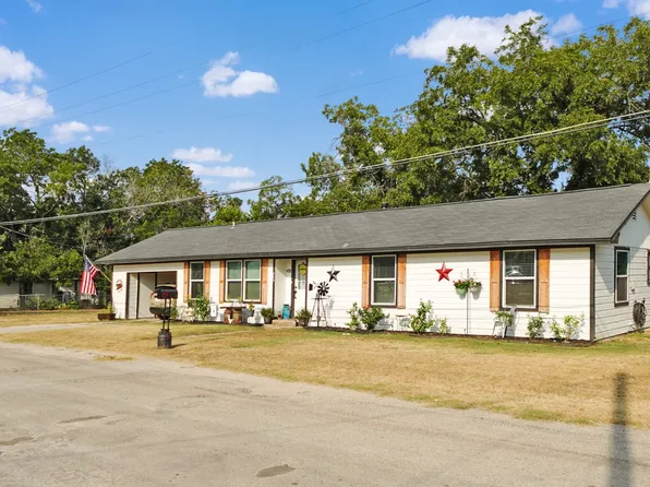 245 Hurt St, Dublin, TX 76446