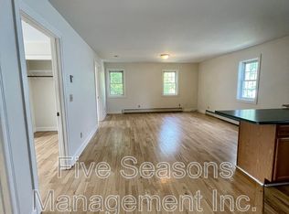 85 Manhattan Dr #2, Burlington, VT 05401