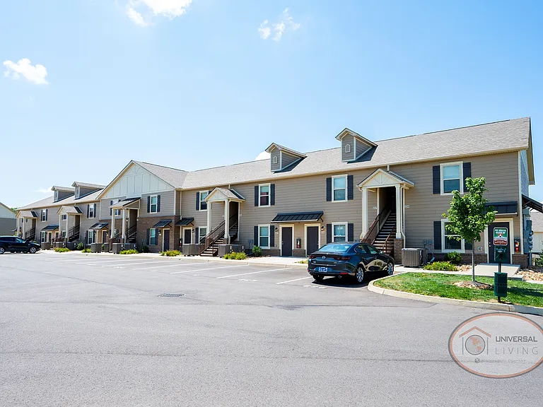 Universal at Mockingbird Lane — Photo 16