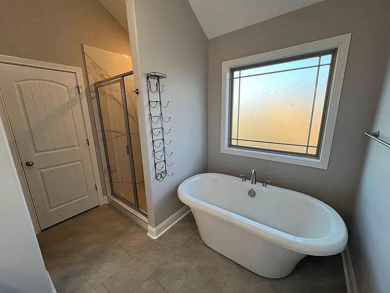 separate tub and shower