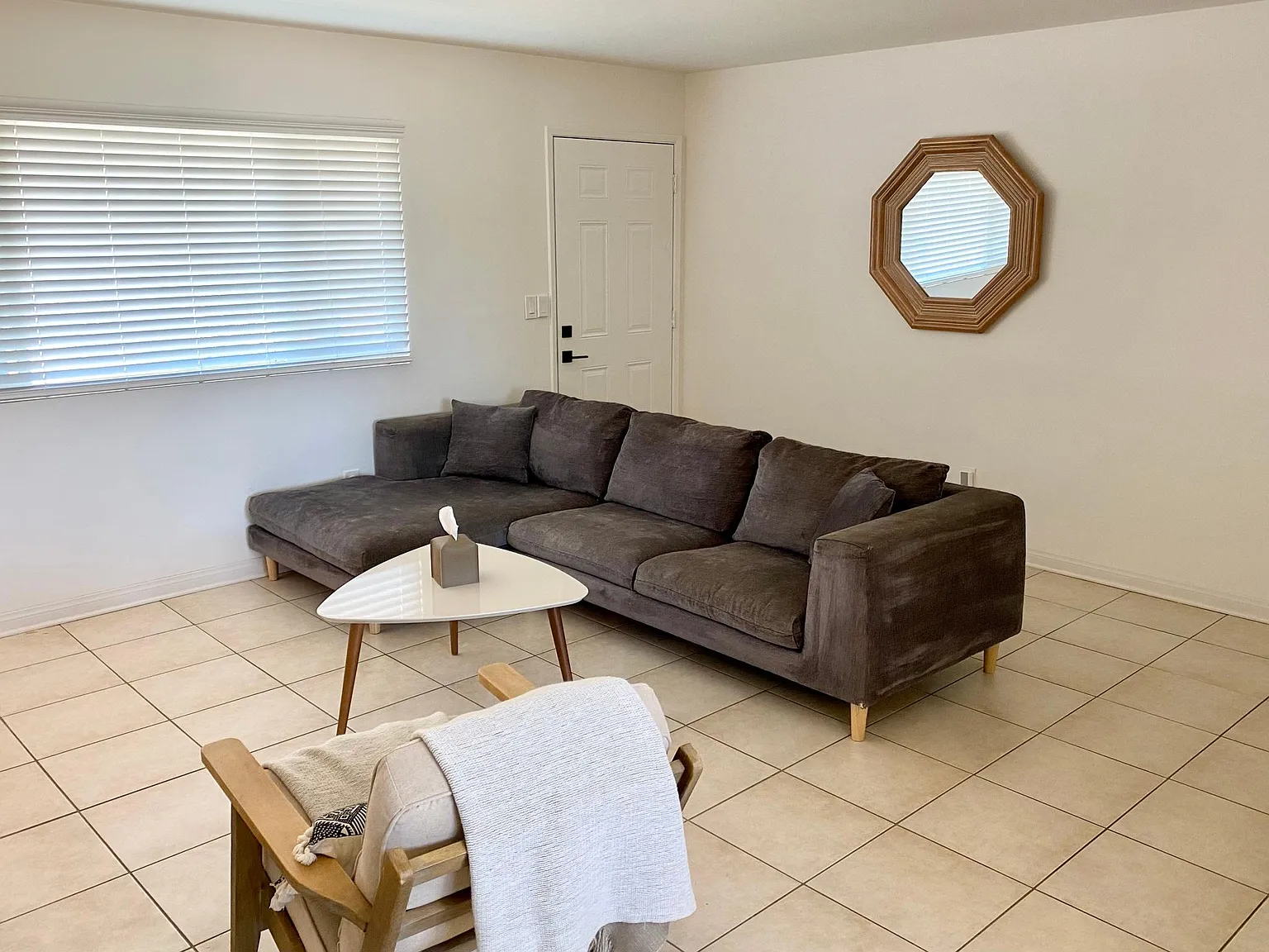 7561 Acoma Trl — Photo 4