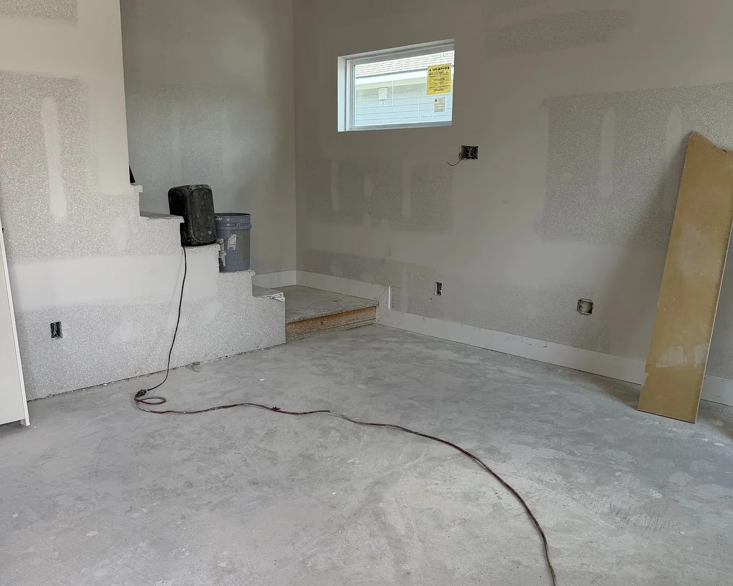 8820 Brandon St — Photo 4