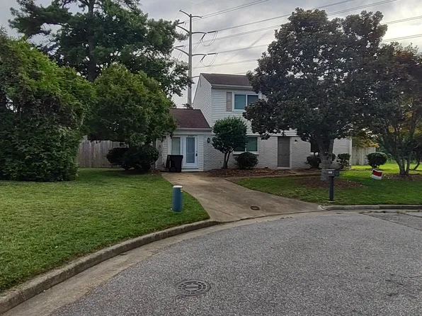 2945 Durbin Pl, Virginia Beach, VA 23453