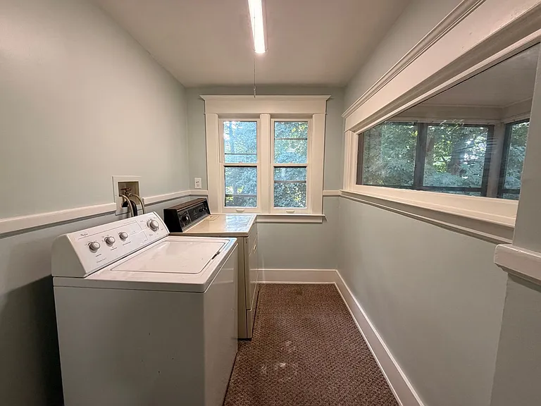 254 Warren Ave SE — Photo 12