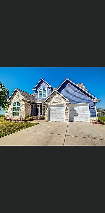 1st image of 133 Summer Breeze Ln