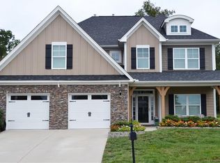 2367 Hammock Dr, High Point, NC 27265