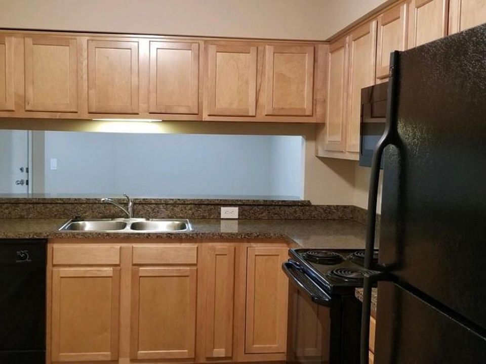 1st image of 2635 Greenstone Blvd