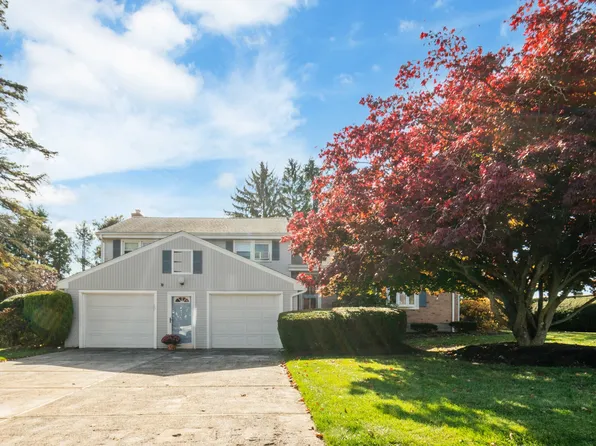 6 Ridgecrest Lane, Bristol, CT 06010