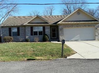 210 Nepute St, Maryville, IL