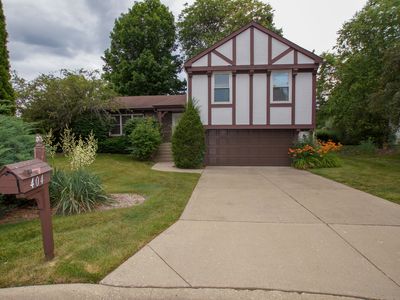 404 Aurora Ct, Vernon Hills, IL, 60061