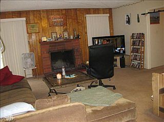 4th image of 85 Hastings Ave