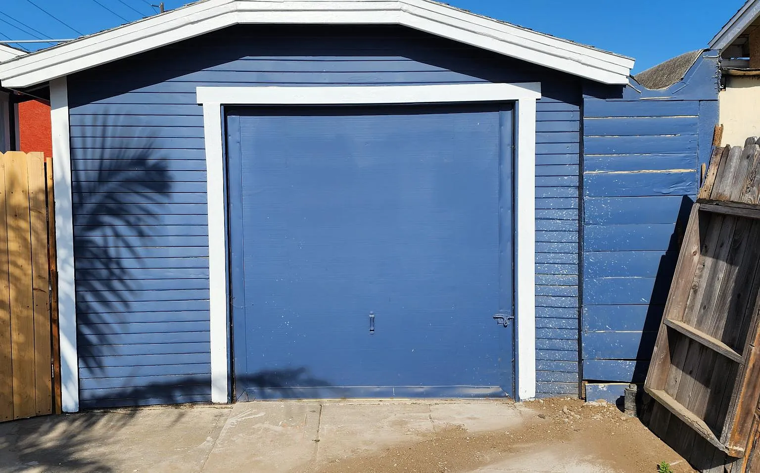 10300 Larch Ave — Photo 3