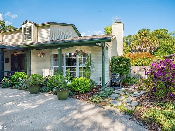 4th image of 15808R Ashbury Pl
