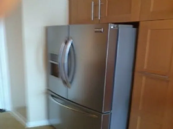 6700 S South Shore Dr APT 24A, Chicago, IL 60649