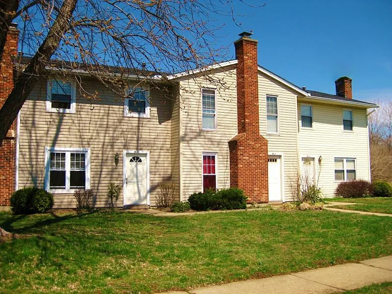 3 bed, 1.5 bath, 1000 sqft, $1,400 — Photo 1