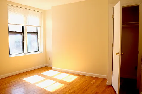 315 Huntington Ave #5C Photo 1