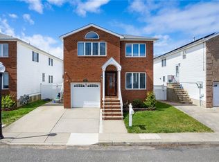 62 Dexter Ave, Staten Island, NY 10309