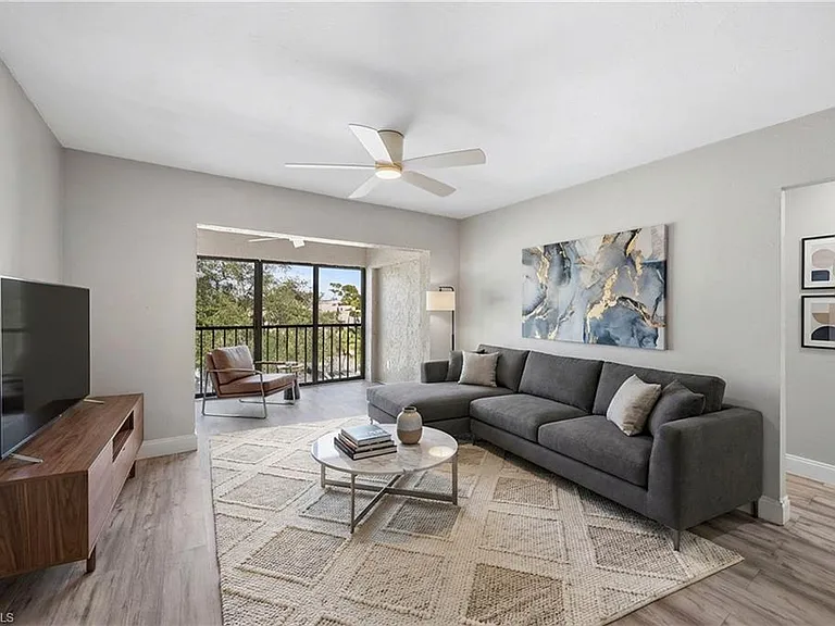 228 Fox Glen Dr #3310 — Photo 4