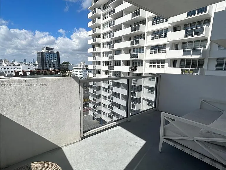 100 Lincoln Rd #922 — Photo 7
