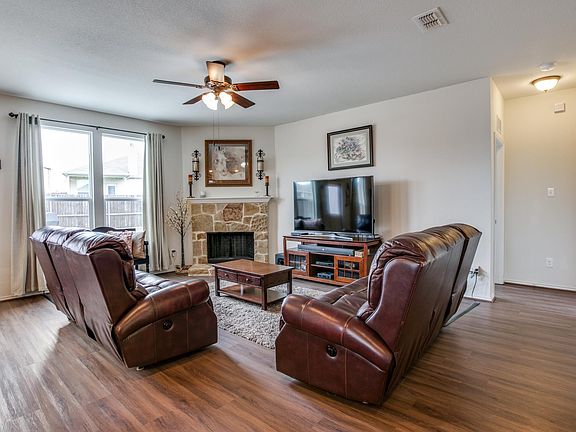 2nd image of 2309 Barzona Dr
