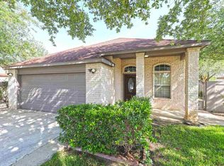 1922 Yukon Ln, Laredo, TX 78045