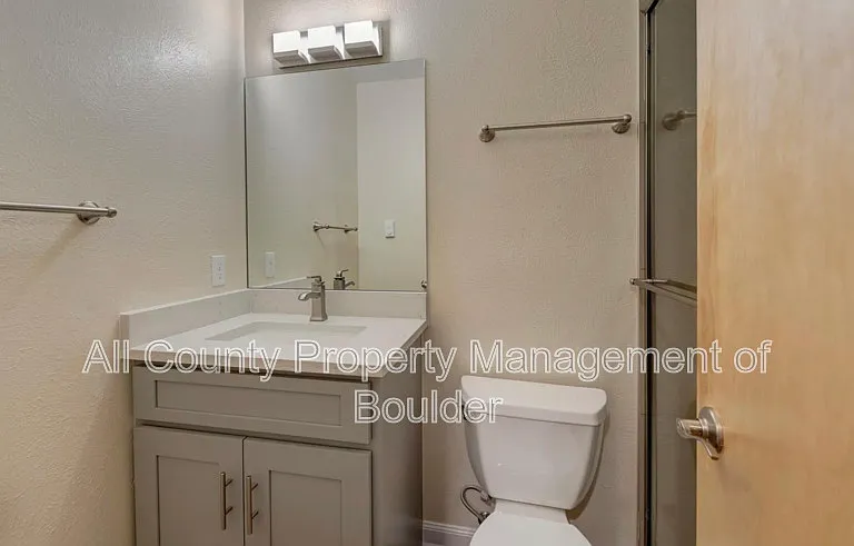 2211 Spruce St #3 — Photo 7