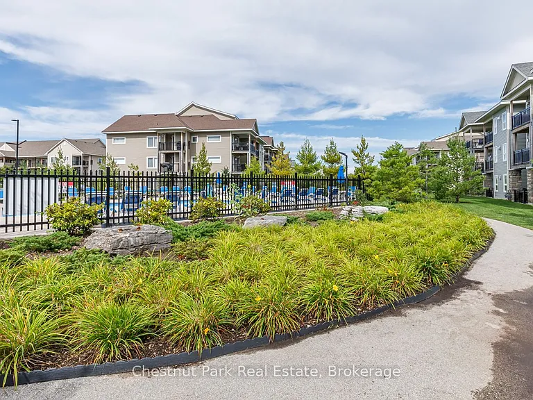 4 Anchorage Cres #105 — Photo 35