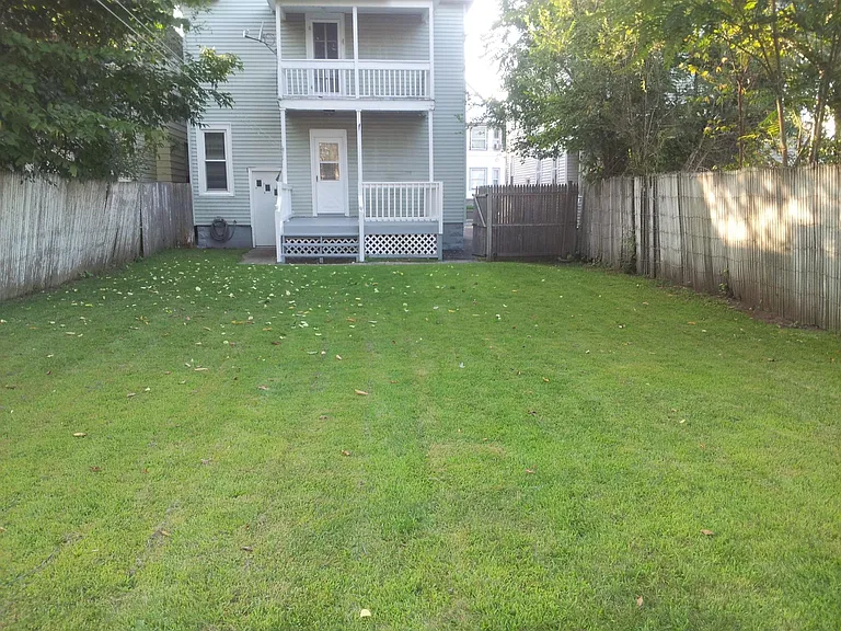 101 Edward St #2 — Photo 8