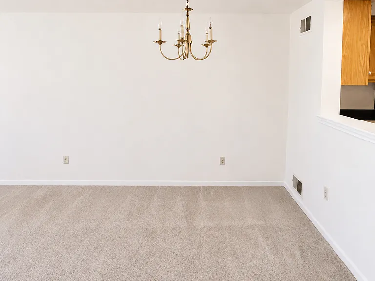 228 Federal Way — Photo 5