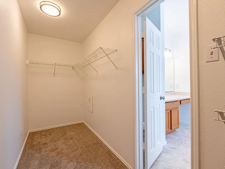 12905 Thomas Jefferson St — Photo 12