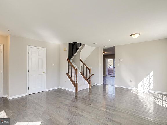3rd image of 7401 Belgravia Ln