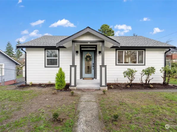 12042 Renton Avenue S, Seattle, WA 98178