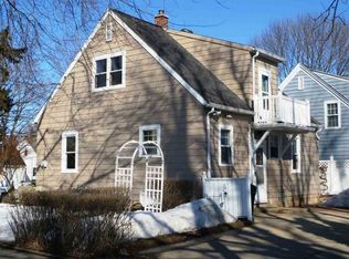 515 W Parkway Blvd, Appleton, WI 54911