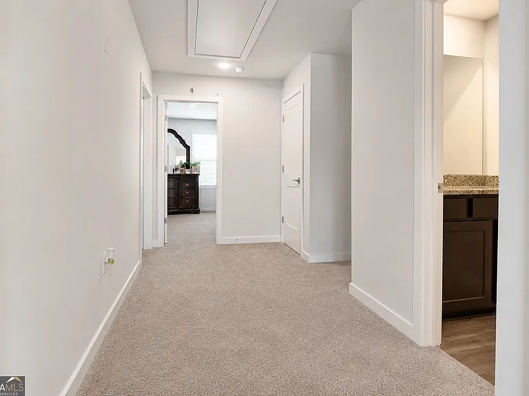 1129 Bluecoat Cir — Photo 18